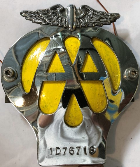 Badge AA 1964-1965