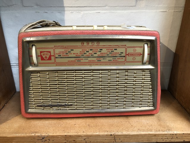 ACEC transistor draagbare radio