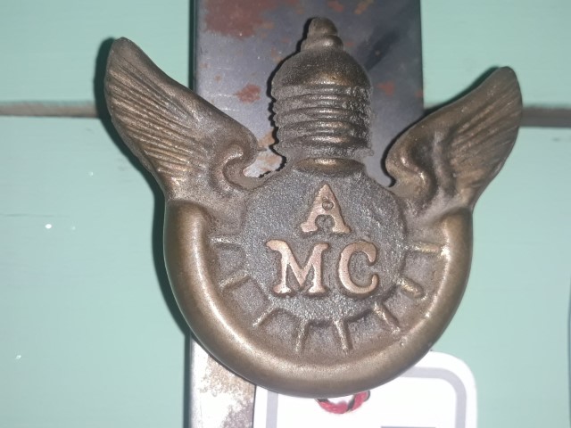 Badge AMC rose