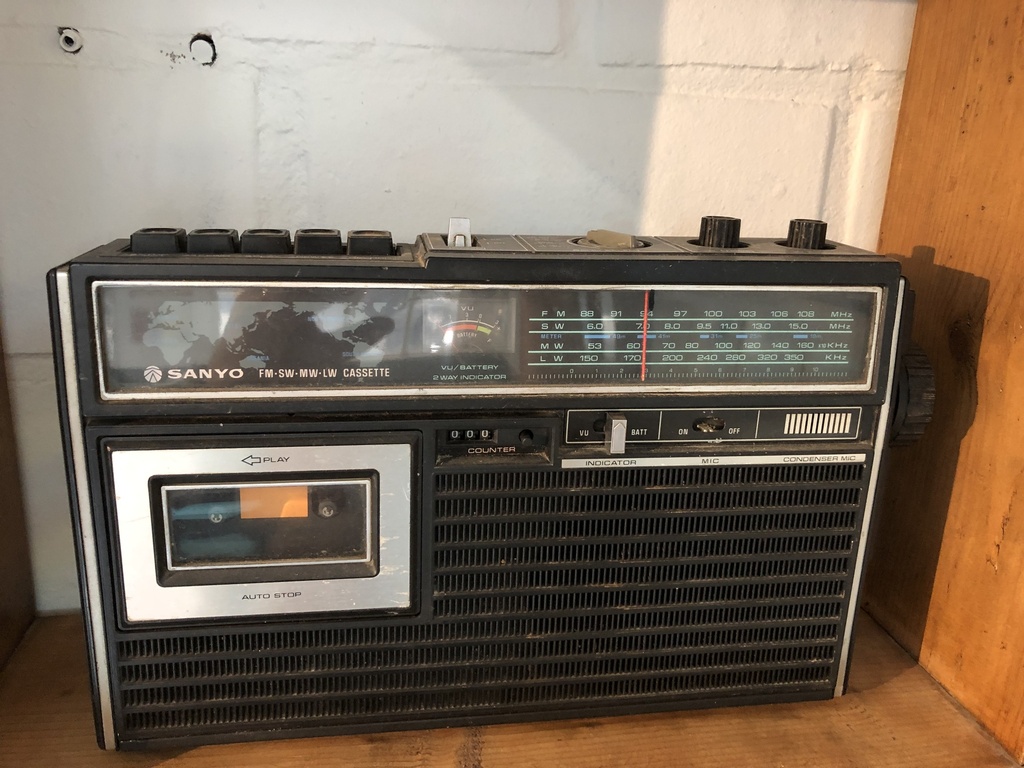 Sanyo radio- enregistreur de cassettes