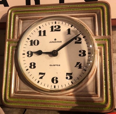 Wall clock