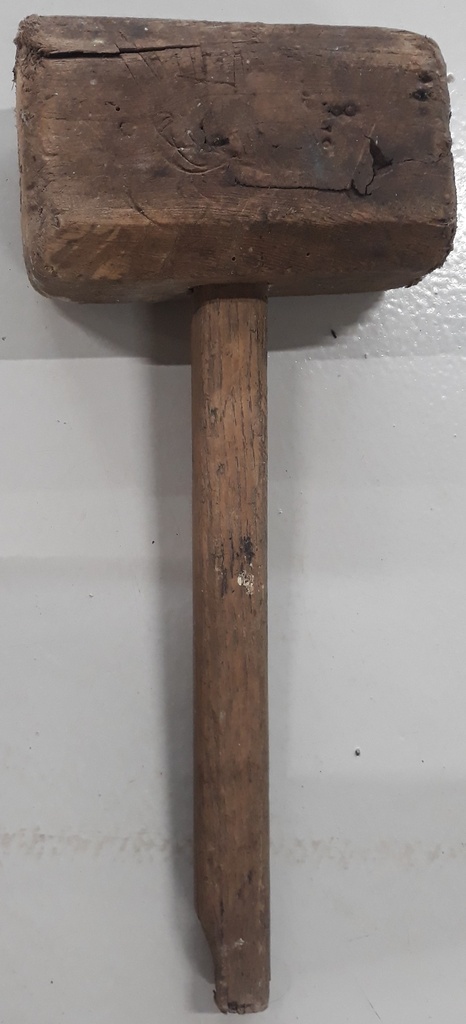 Wooden hammer