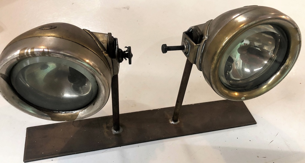 Stand light set C.V.A. electric 1925