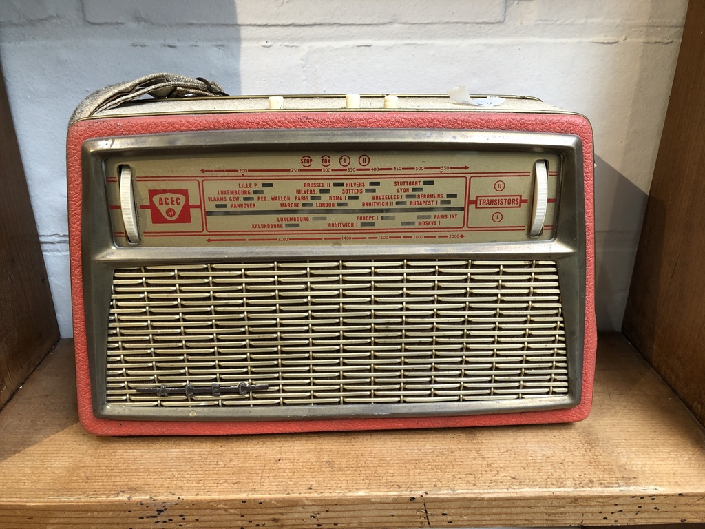 ACEC  transistor portable radio