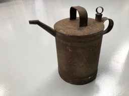 [8-000100] metalen jerrycan